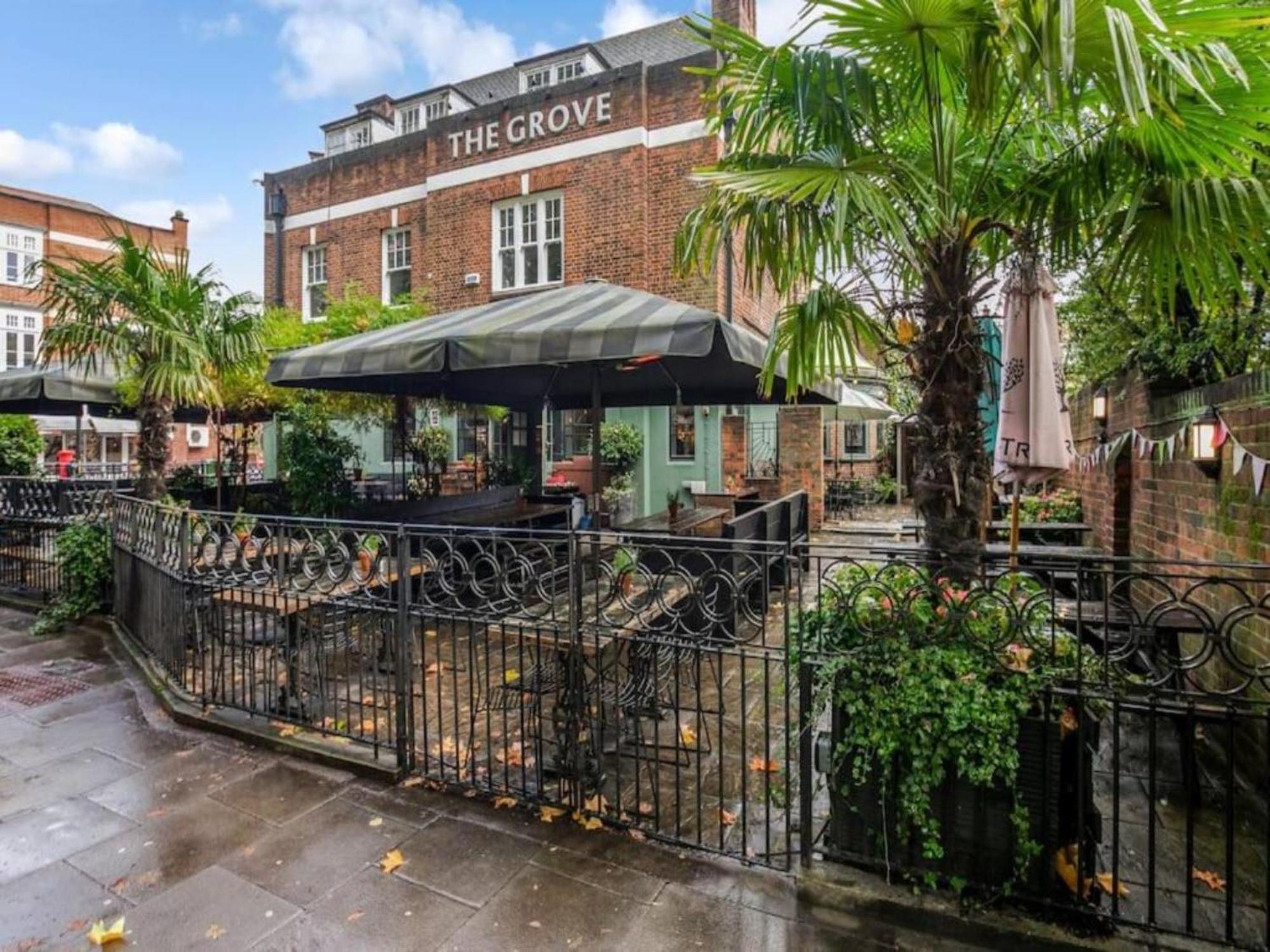 Pass The Keys Ealing Queen Of The Suburbs 2Bd Apartment Londres Exterior foto